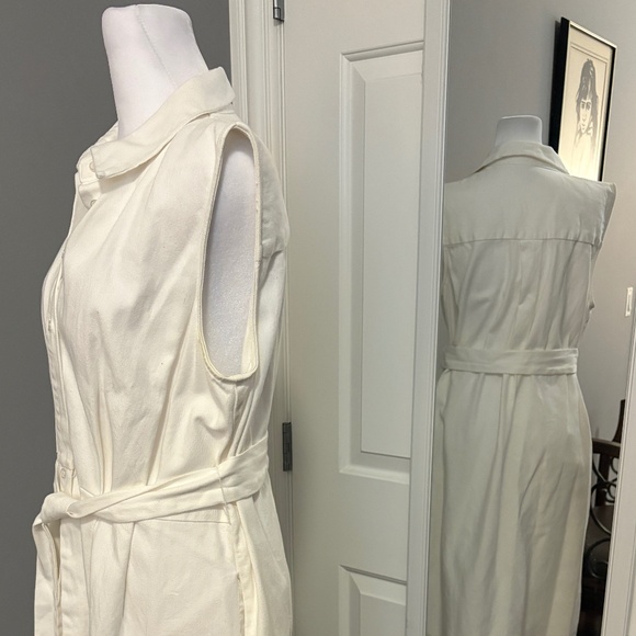 Who What Wear White Sleeveless Button Down Midi Sundress with Pockets - Picture 2 of 13